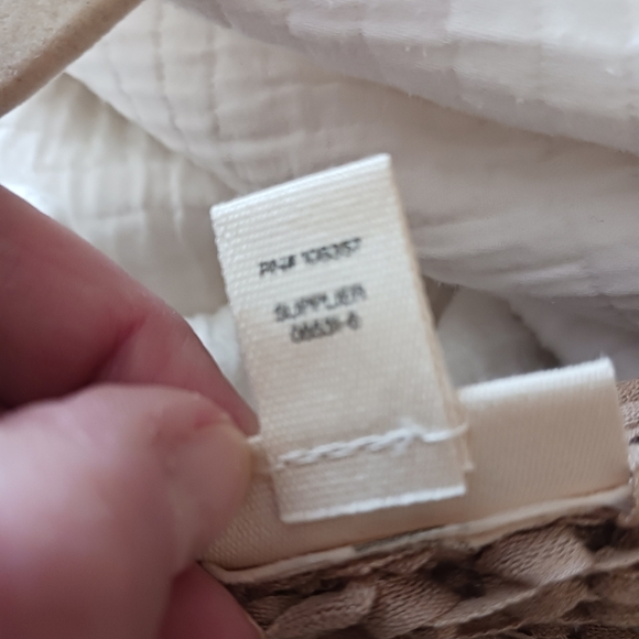 Sweater Vest Loose Knit Casual Chic Tan - Picture 6 of 9